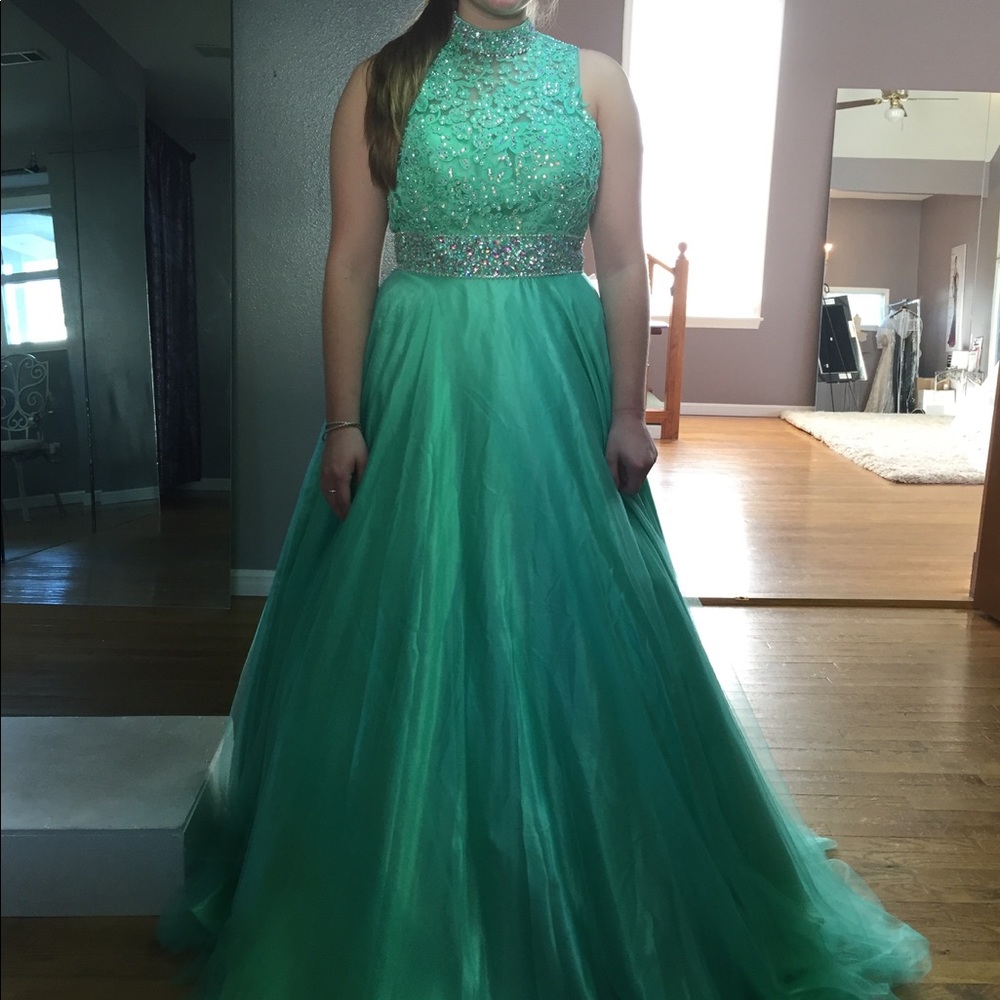 Prom dress